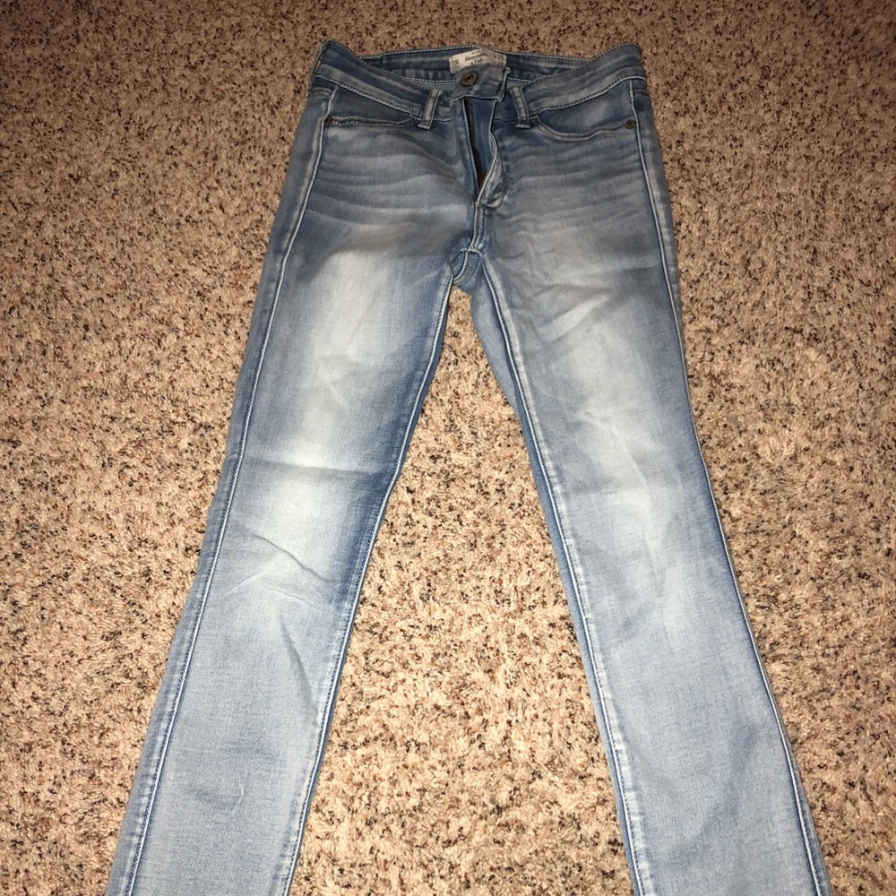 Abercrombie Light Wash Jeans
